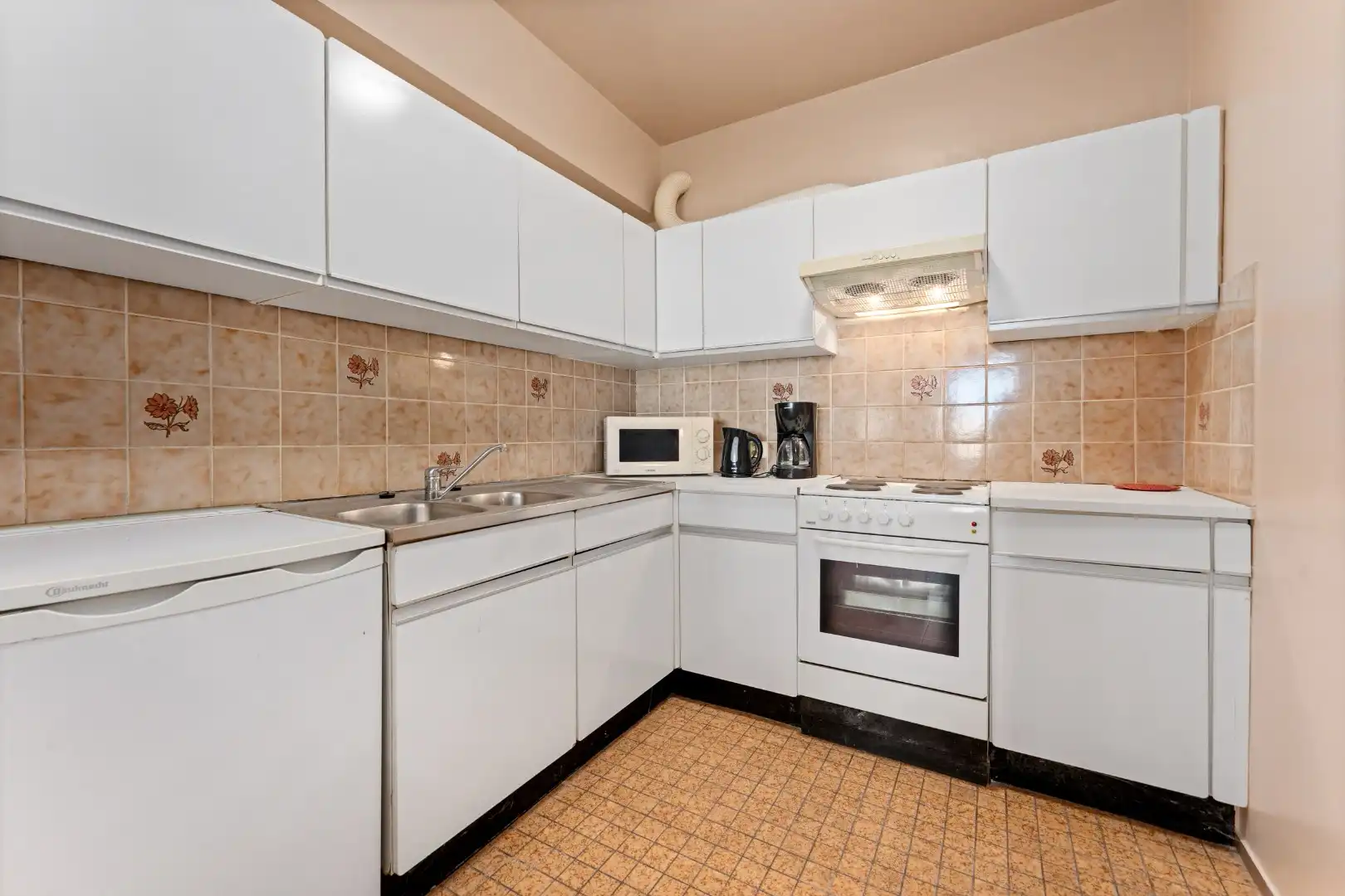 Ruim appartement met 3 slaapkamer op de Zeedijk - VKZ470 foto 3