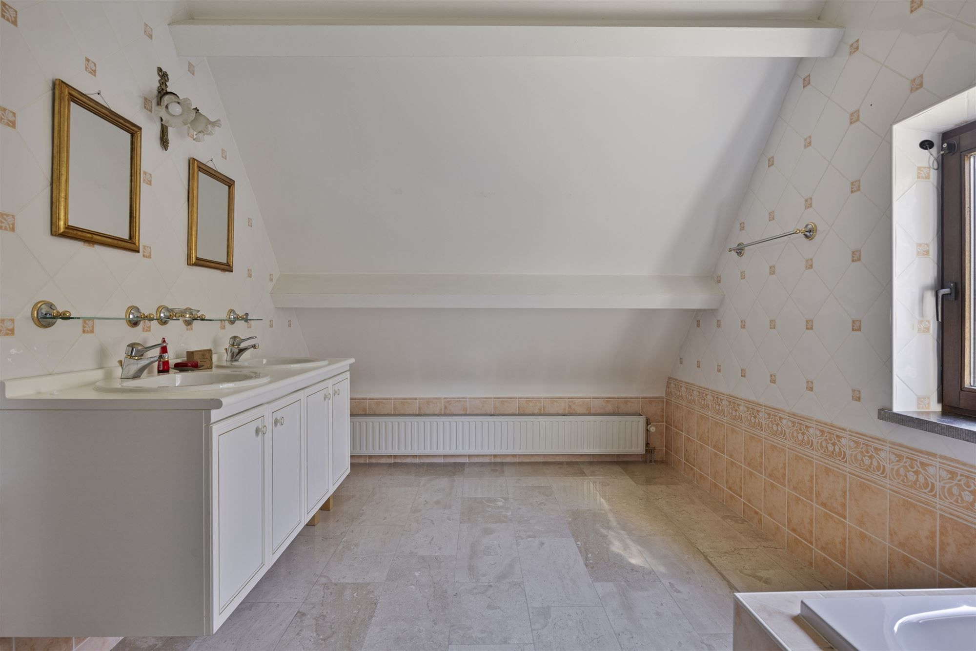 Kangoeroevilla in villawijk op 3.114 m² foto 29