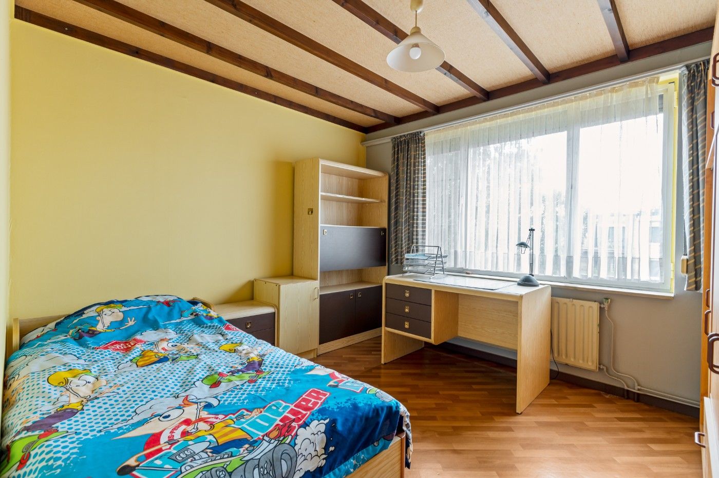 Op te frissen woning met 4 à 5 slpk., inpandige garage en zuidwest-tuin foto 15