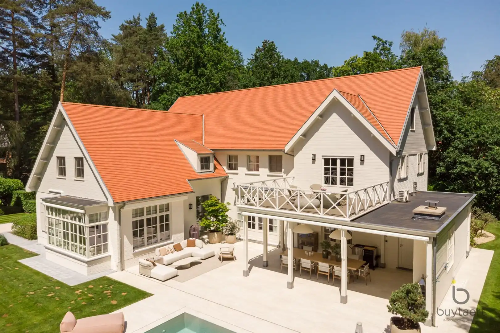 Knappe long island villa te Schilde op 3.280m²! foto 3