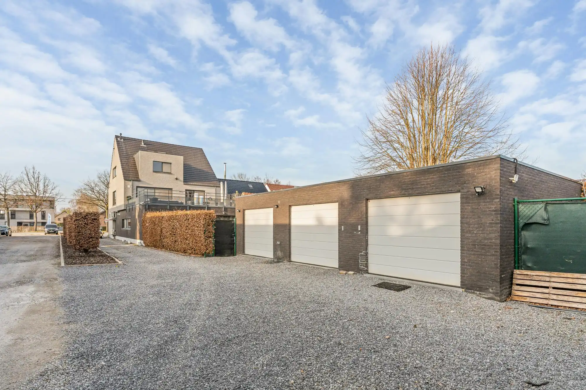 Gelijkvloers appartement met tuin en garagebox in Genk foto 14