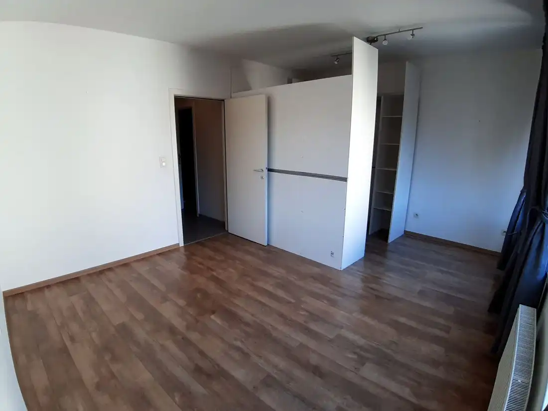 Perfect gelegen appartement te Genk foto 13