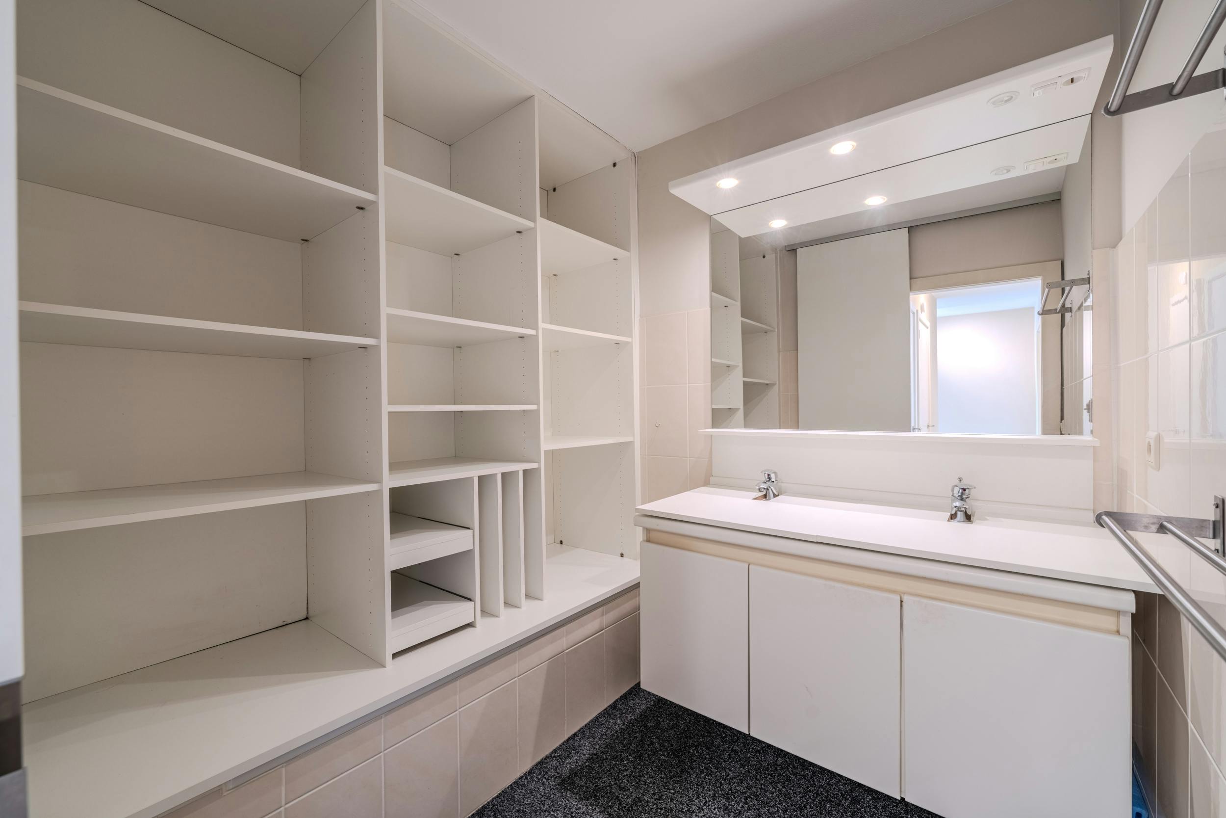 Prachtig duplexappartement met 4 slaapkamers en terras foto 13