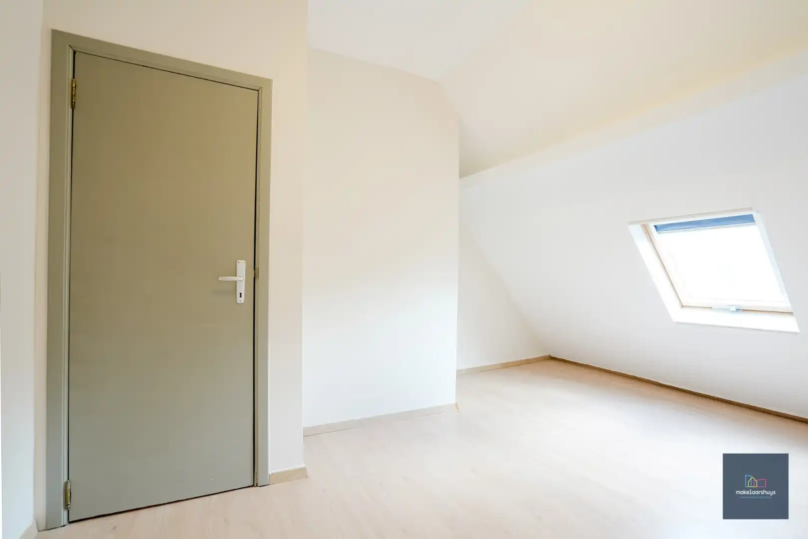 Woning met 4 slaapkamers en koer nabij centrum Gent foto 19