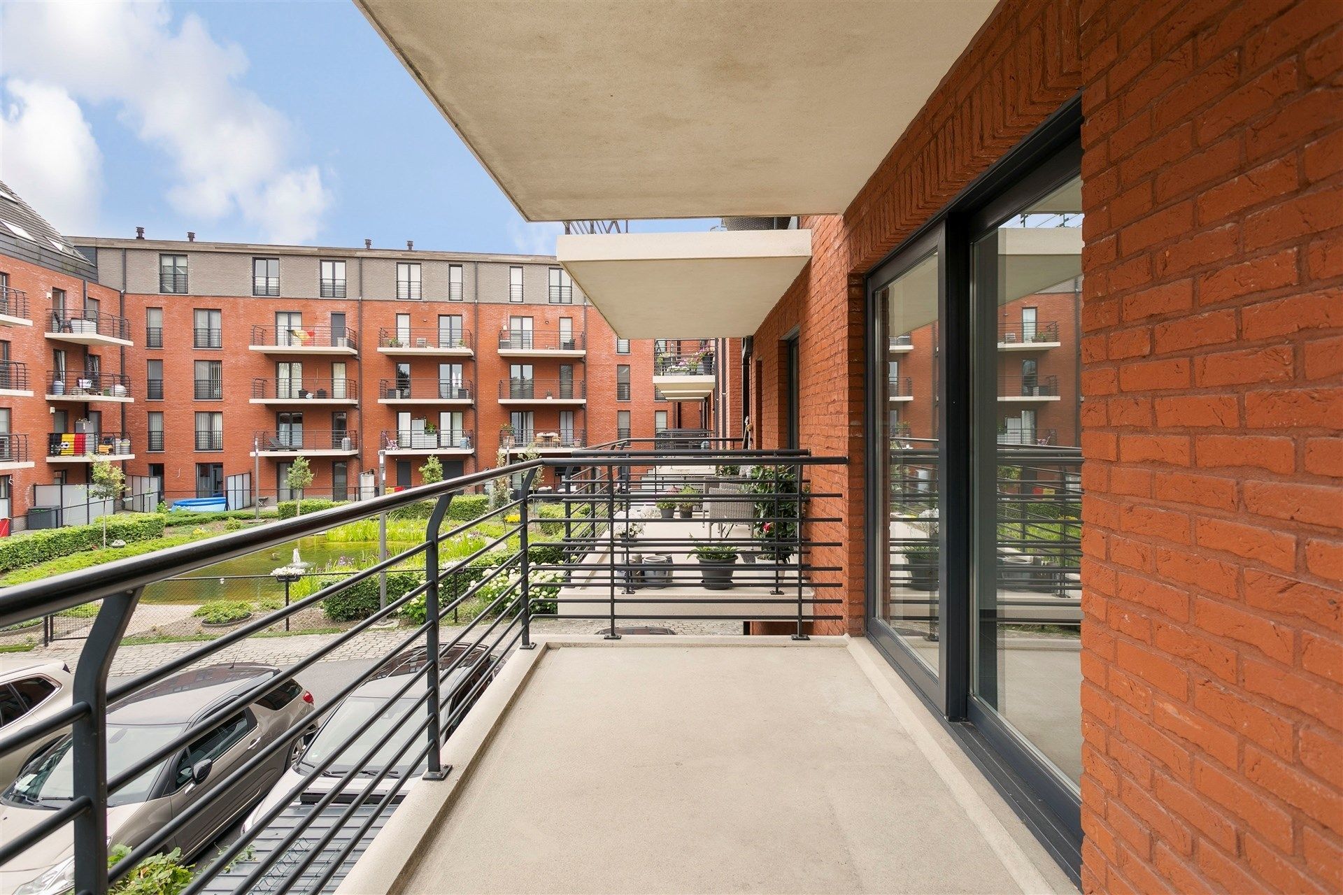 Gunstig gelegen lichtrijk energiezuinig 2 slaapkamer appartement met staanplaats foto 8