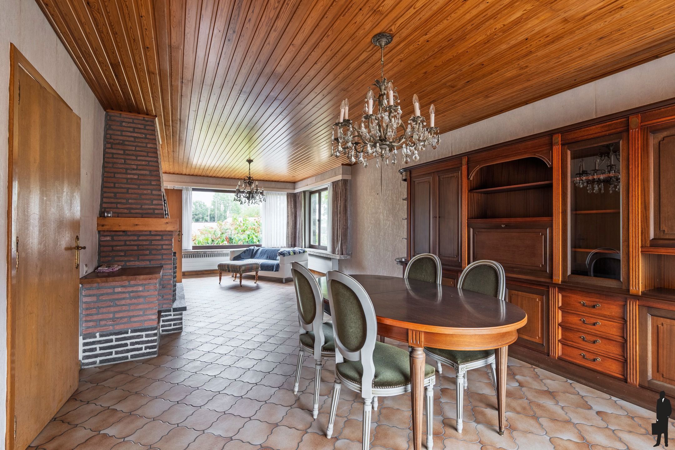 Vrijstaande zonevreemde woning met paardenstal op ca. 20.000 m² te Meer foto 4