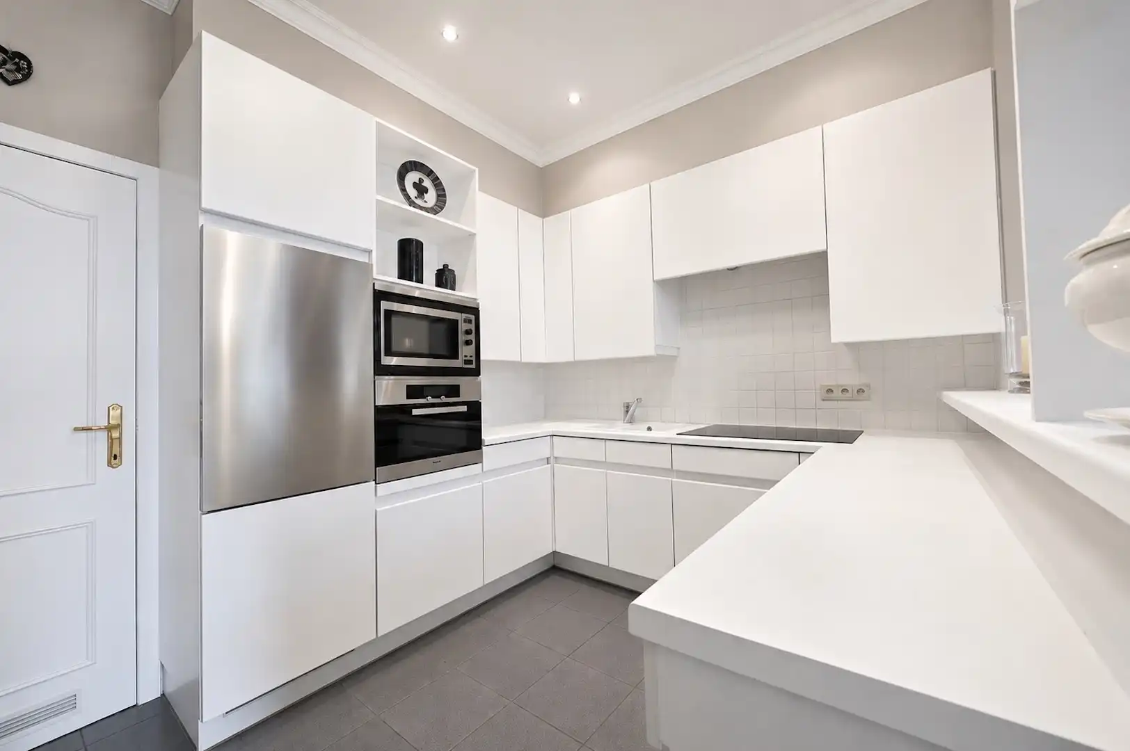 Exclusief wonen met zicht over de Vismarkt in hartje Brugge foto 13
