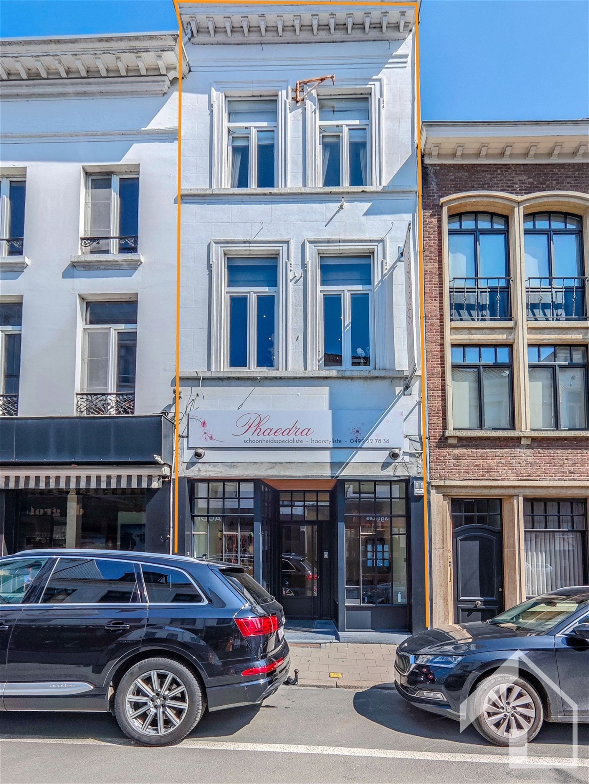 Instapklare woning met handelspand! foto 2