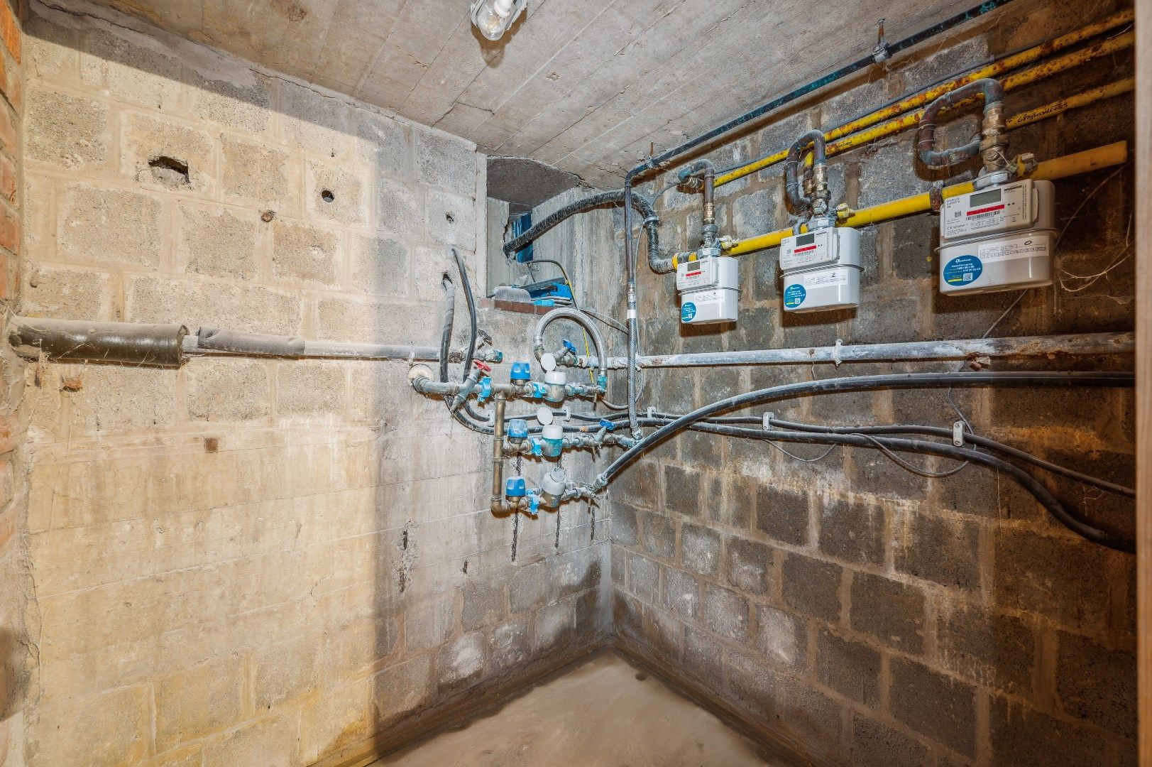 Centraal gelegen appartement met 2 slaapkamers, terras en kelder foto 18