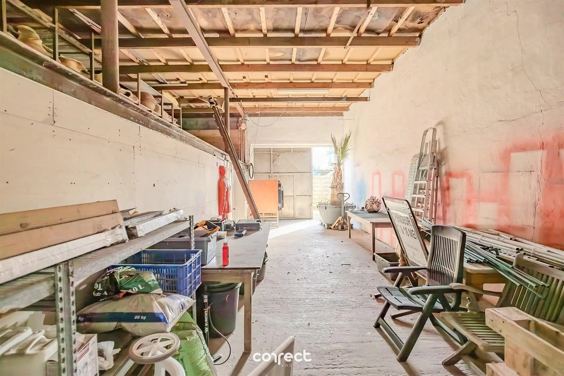 Karaktervolle alleenstaande woning met loods op 1.046 m² – wonen met ruimte en mogelijkheden in Beerst. foto 12