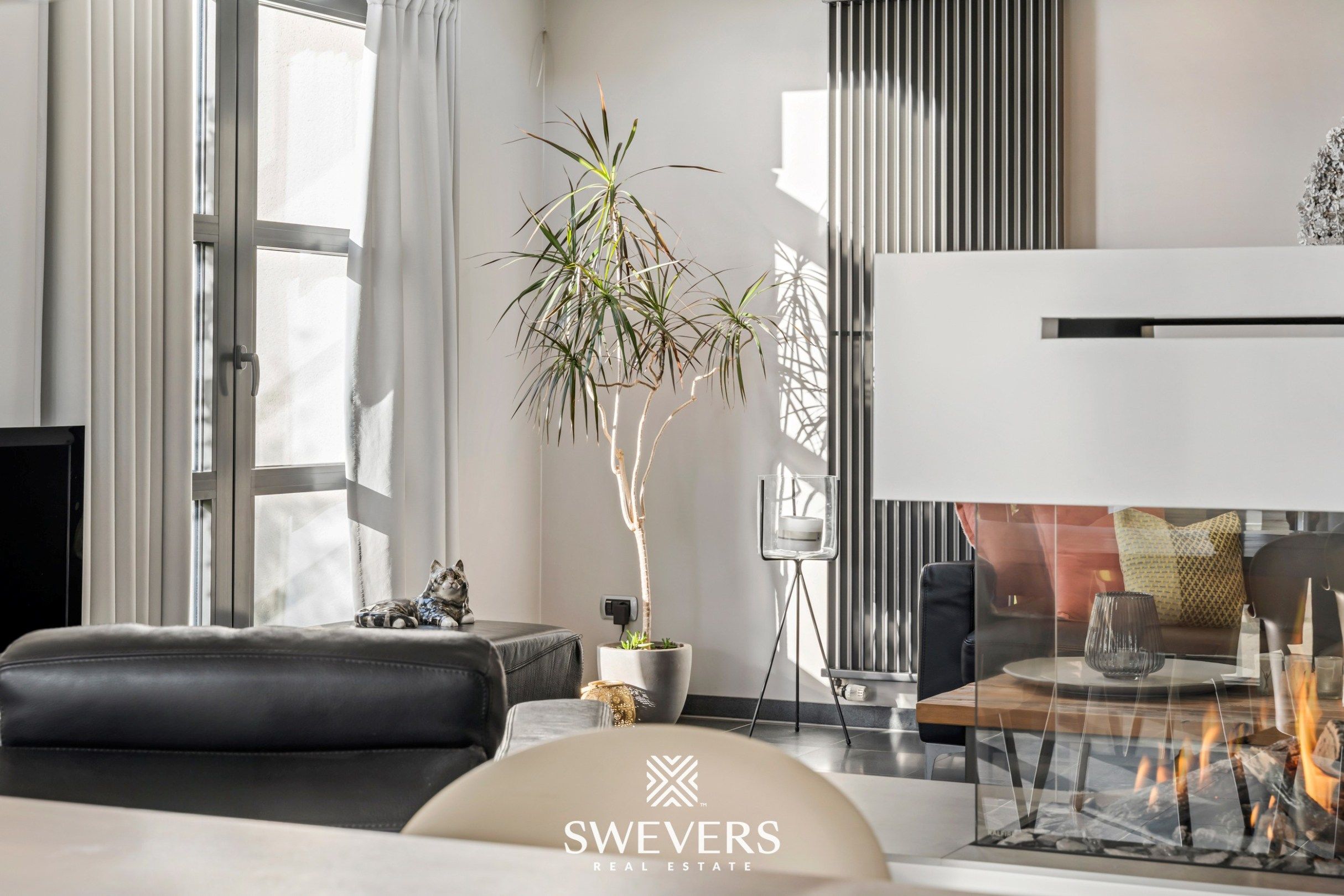 Gezinswoning met 4 slaapkamers op perceel van 18a 50ca foto 4