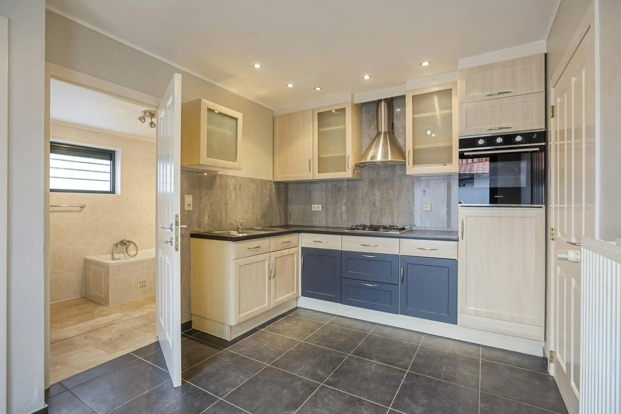 Instapklaar huis te koop in Diksmuide foto 18