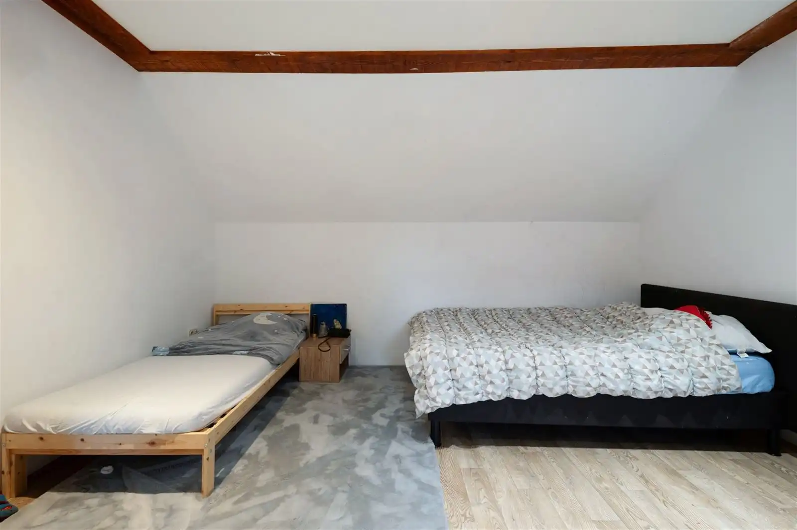 Verder af te werken woning op 2are98 met zuidgerichte voortuin foto 6