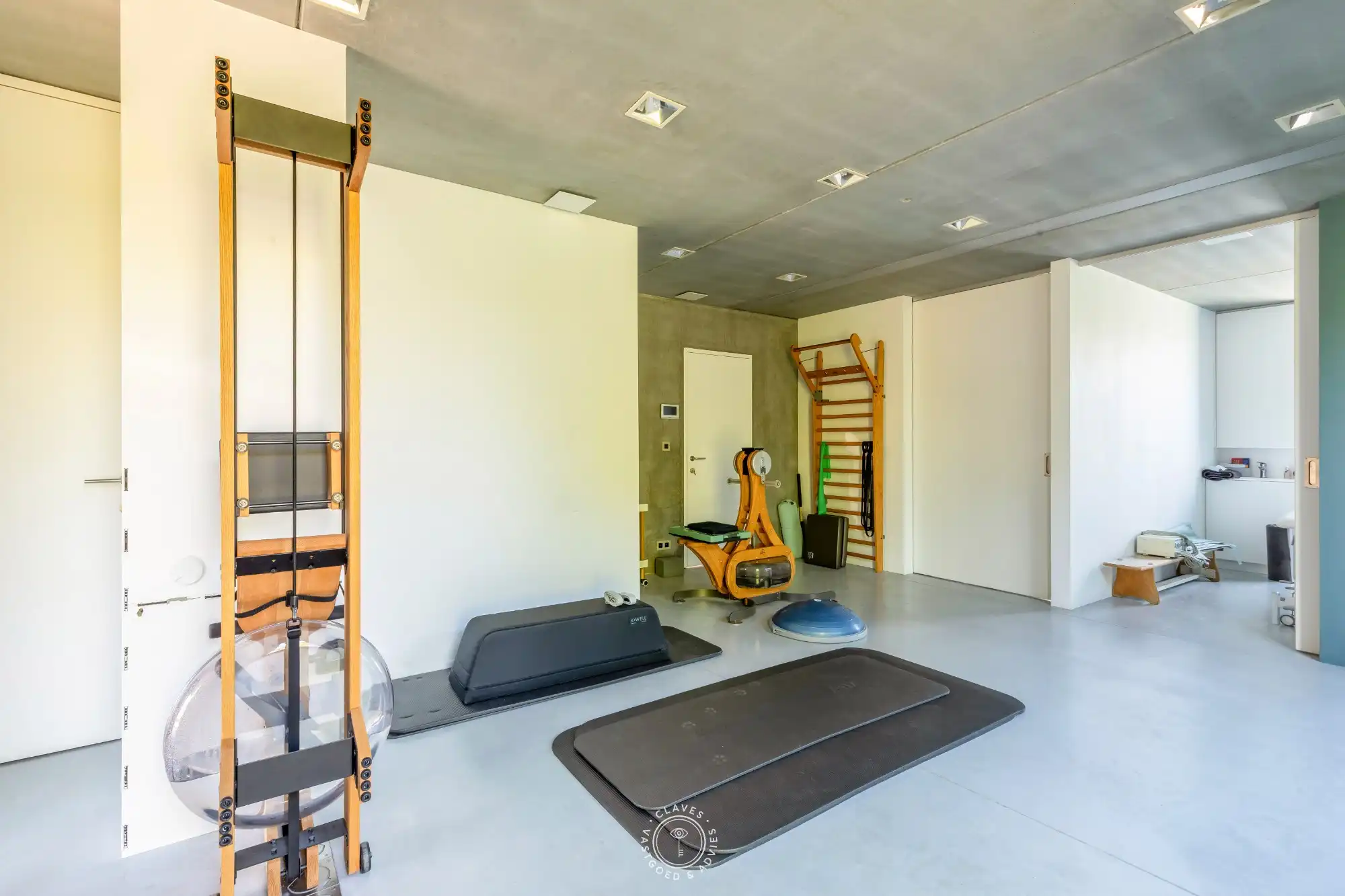 Architecturaal pareltje met praktijkruimte foto 21