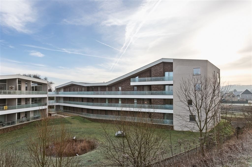 Appartement op de gelijkvloerse verdieping met zuidgericht terras foto 12