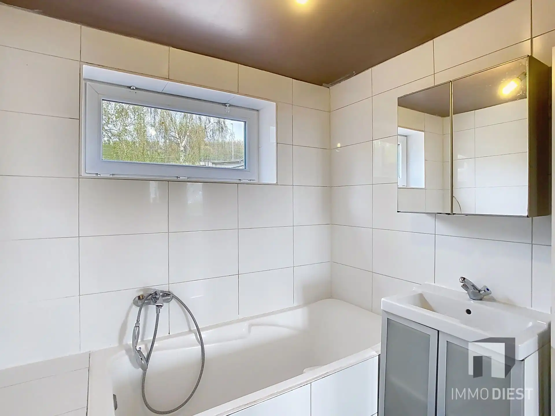 Kokette woning met drie slaapkamers rand Diest foto 10