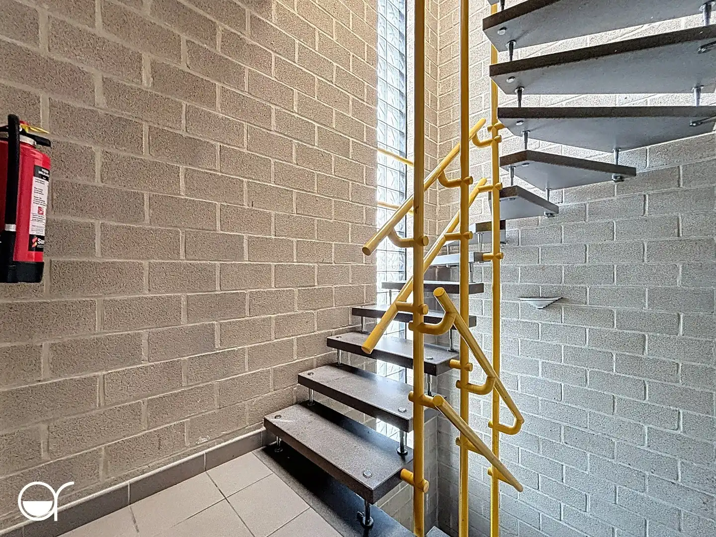 Woning met 5 studio's foto 11