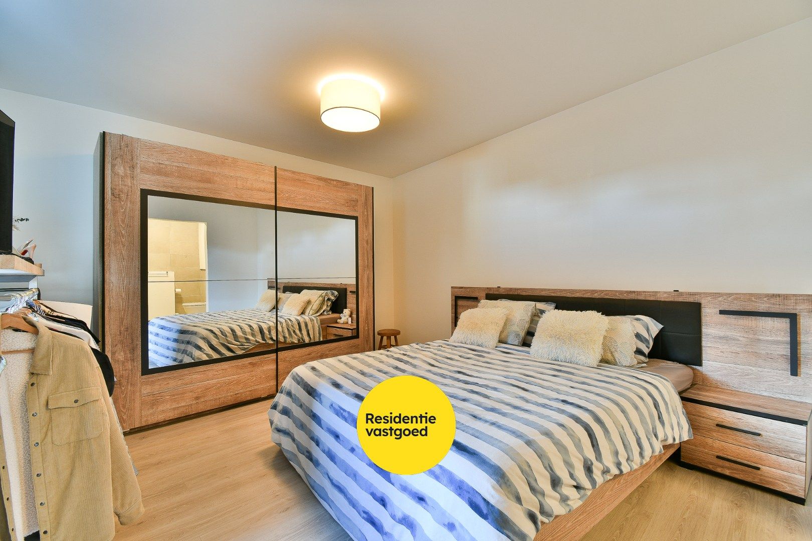 Nieuwbouwappartement met tuin in volledig aangelegd woonerf te Ettelgem foto 8