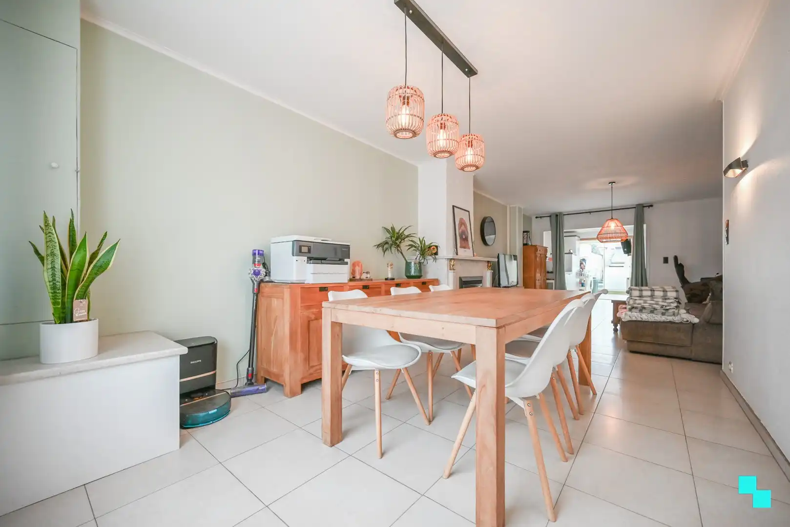 Charmante ééngezinswoning met 2 slaapkamers, ingerichte zolder en gezellig west terras foto 3