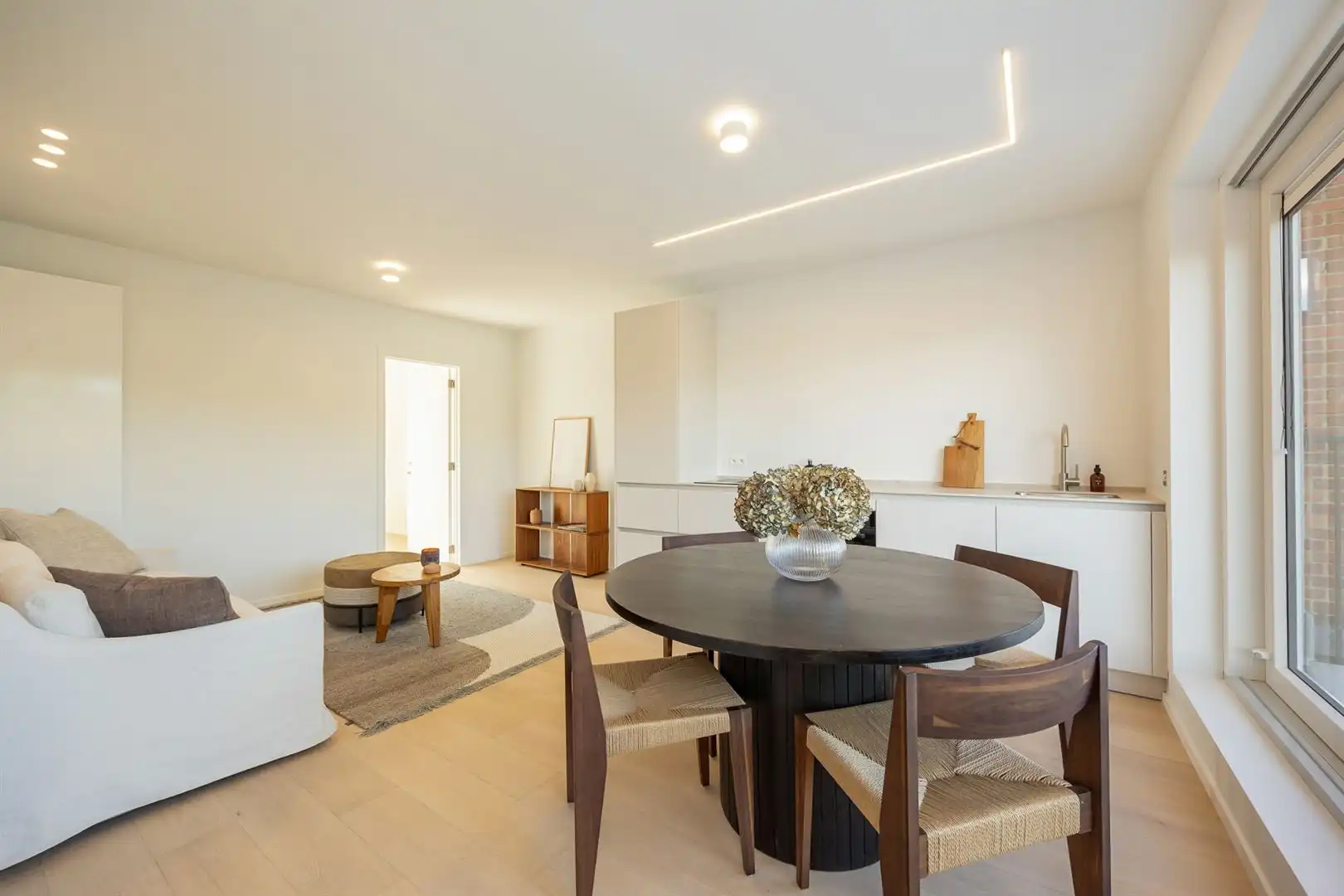 Dakappartement met giga terras foto 2