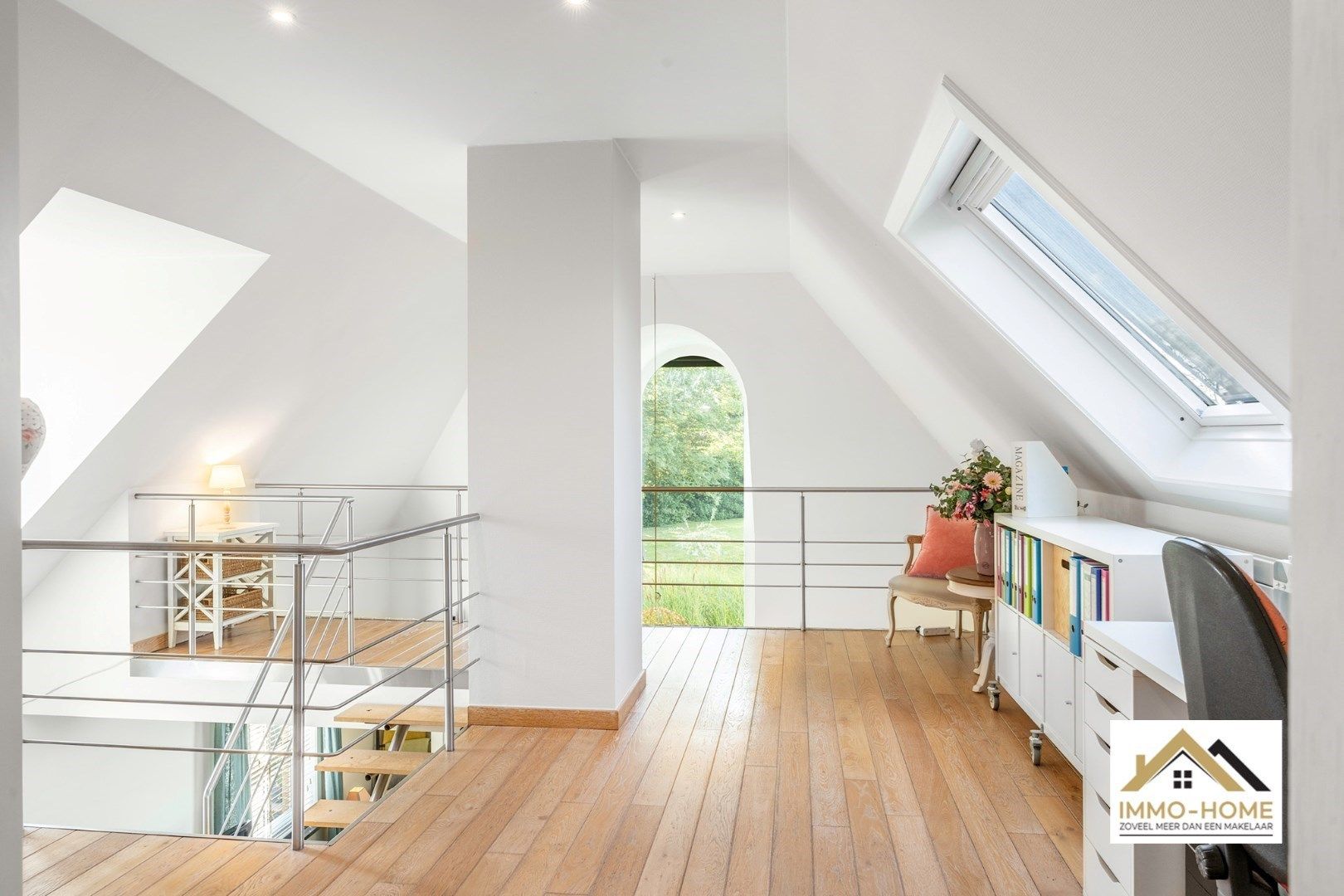 Prachtige villa op ruime grond met zwembad! foto 18