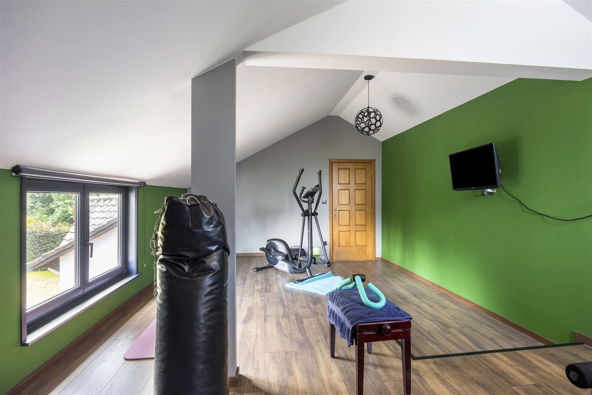 Verrassend ruime villa met klasse in een groene omgeving foto 55