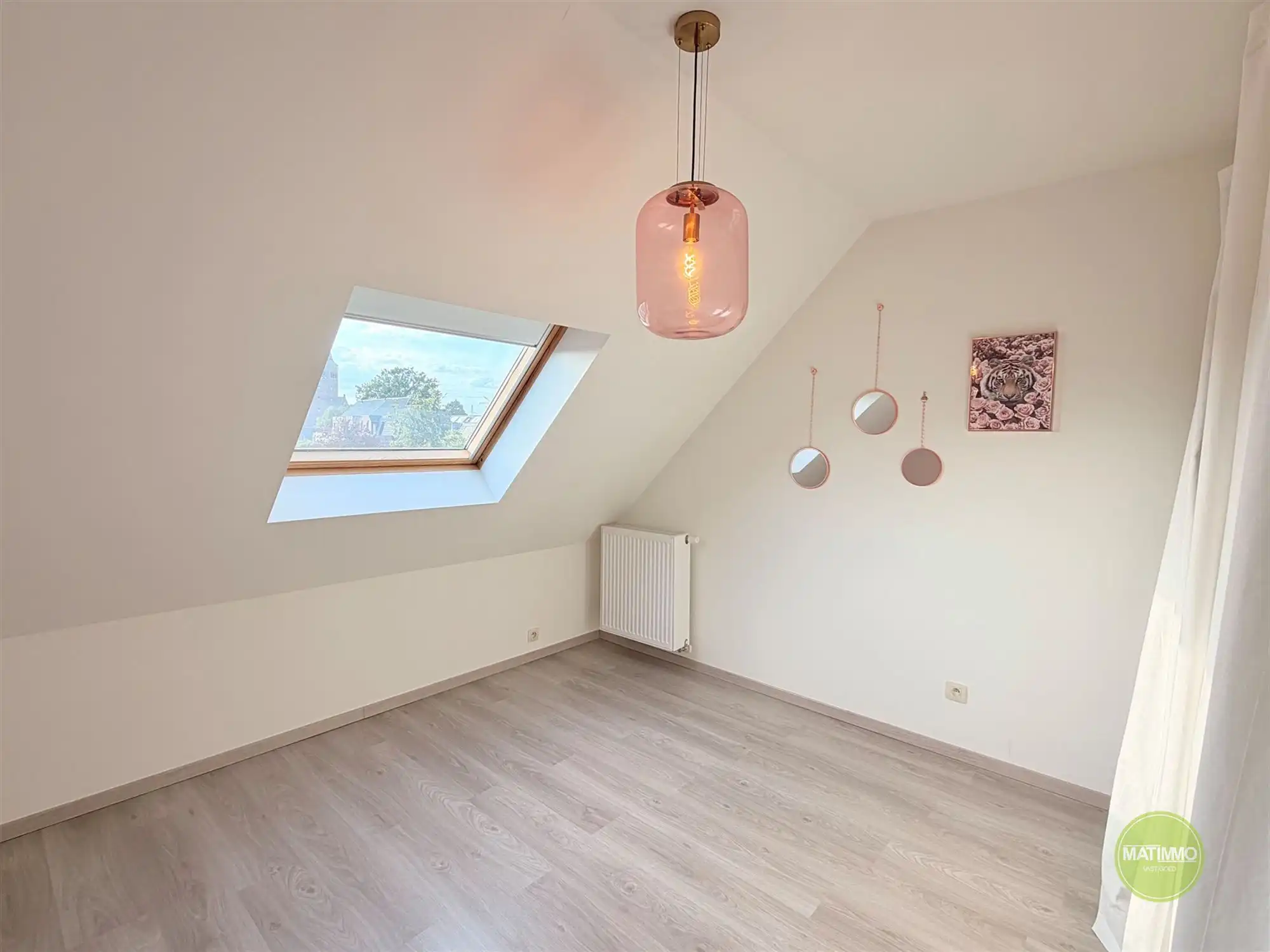 BEMEUBELD DAKAPPARTEMENT MET RUIM TERRAS IN MOL foto 15