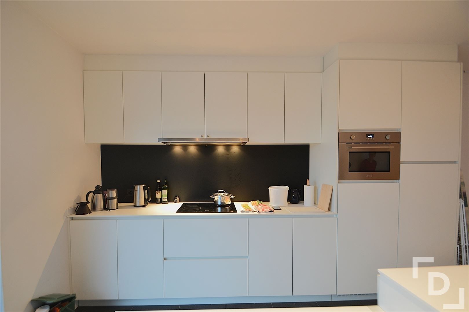 Duplexappartement met garage in centrum Poperinge foto 3