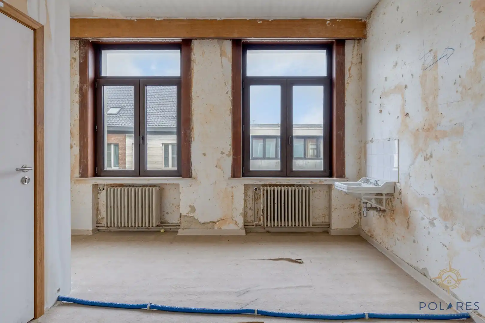 Zeer groot kantoorpand in de winkelstraat van Vilvoorde foto 23