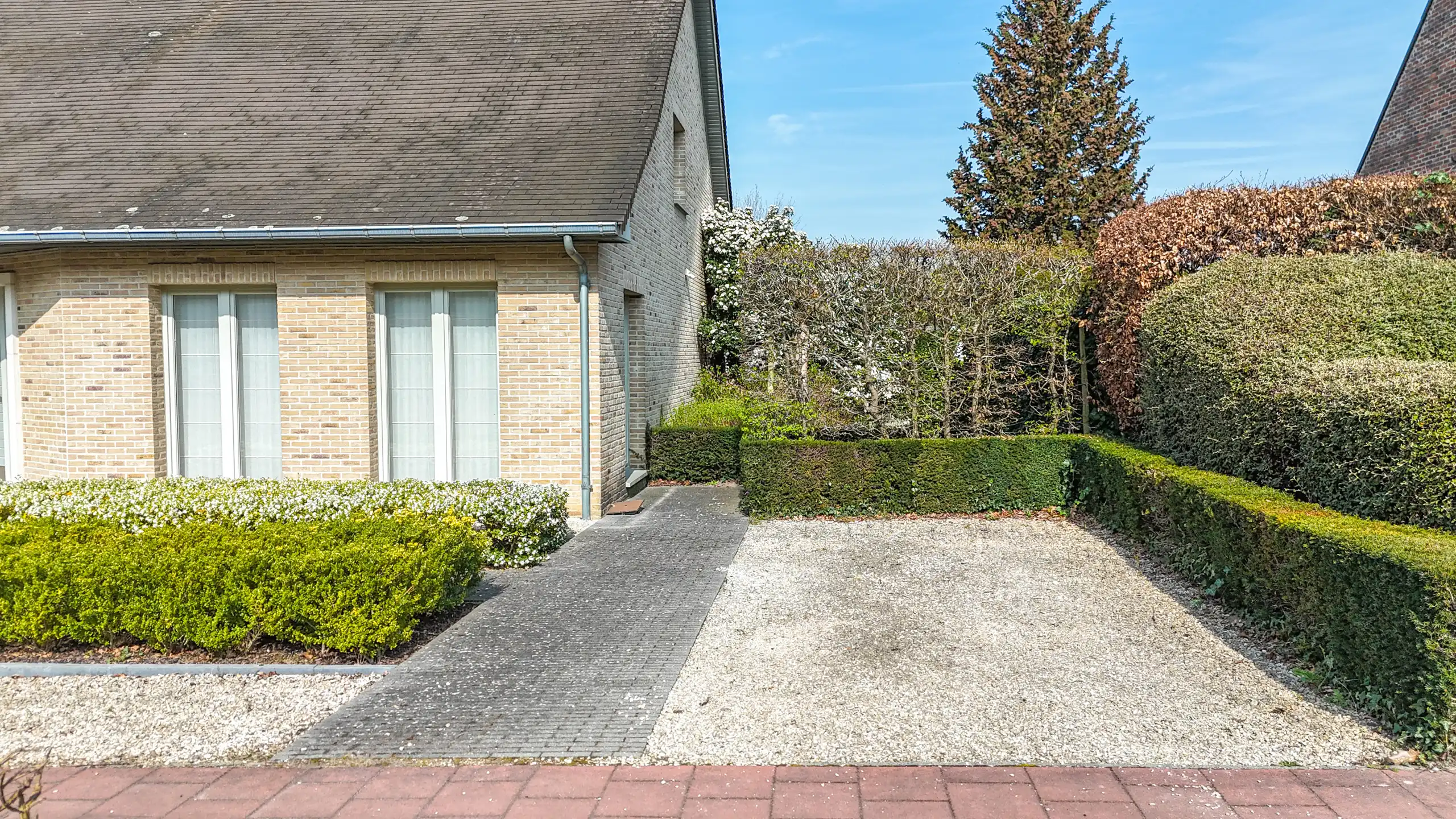 Hoog afgewerkte woning met 4 slpkms en kelder op 6are ! foto 74