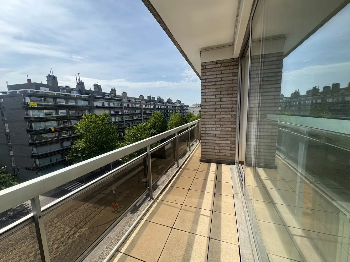 Ruim 1-slaapkamer appartement met airco op de vijfde verdieping foto 10