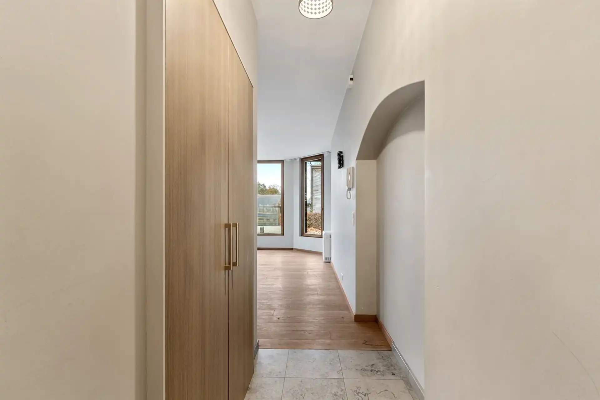 TOPgelegen (op de Kluisberg) appartement met één slk. foto 5