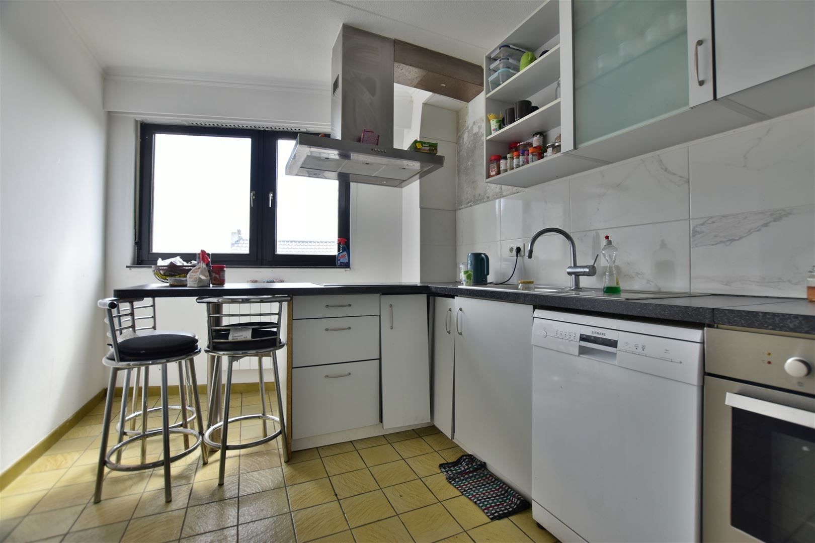 Goed onderhouden appartement gelegen te Sint-Gillis Dendermonde foto 6