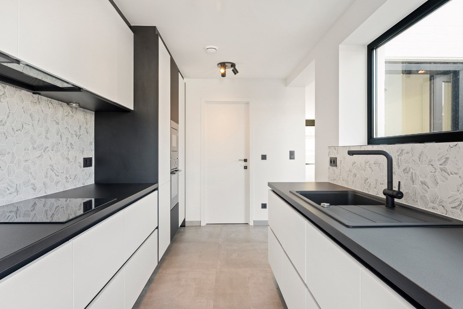 RECENT GERENOVEERDE WONING (2024) MET EPC A, 4 SLPKS EN 2 BADKAMERS foto 11