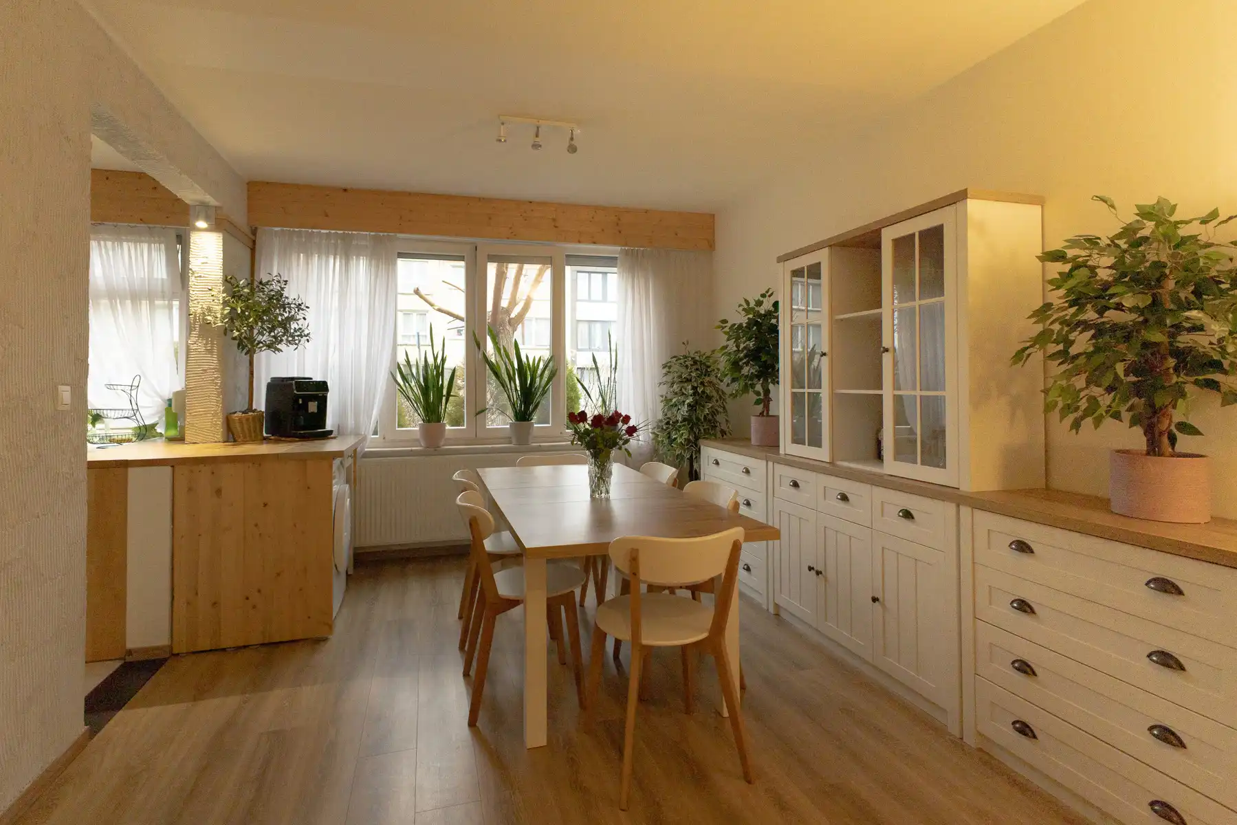 Charmant appartement op topligging in Deurne foto 4