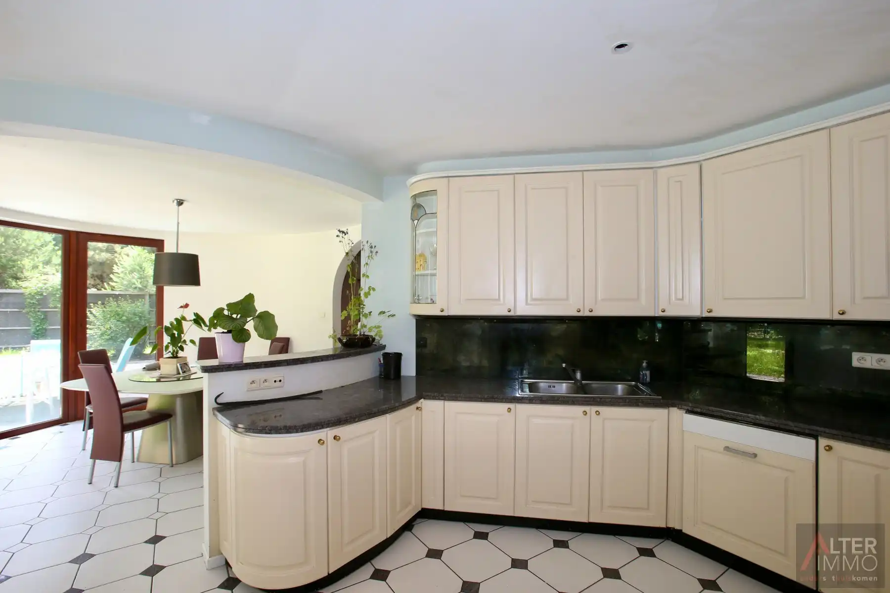 Exclusieve villa NBO 305 m² op 15a 32ca. foto 14