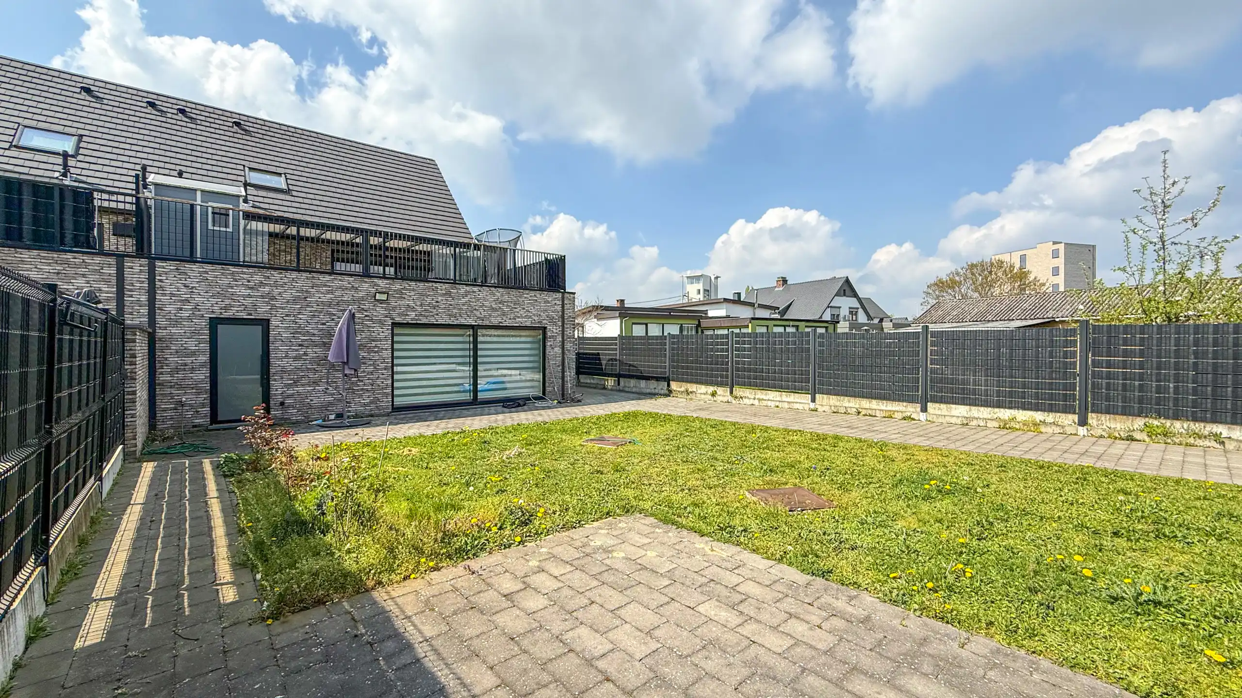 Ruim gelijkvloers app met 3slpk, tuin +terras op toplocatie! foto 27