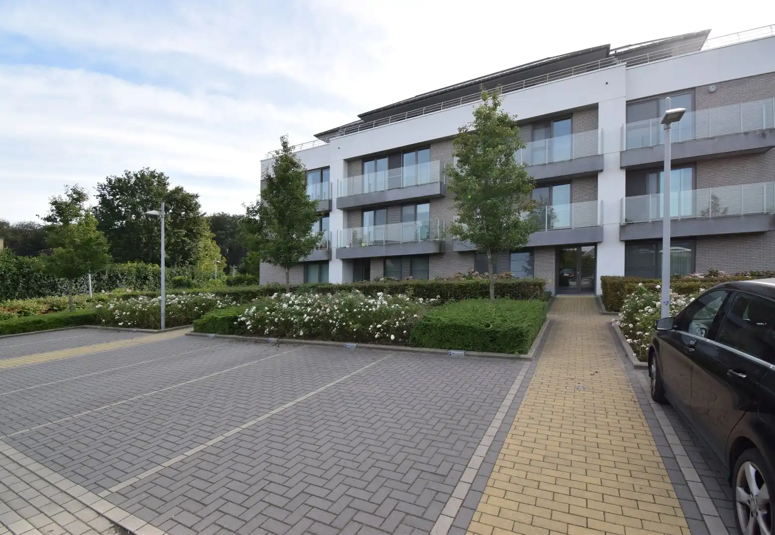 UNIEK EN ZEER HOOGSTAAND AFGEWERKT PENTHOUSE AAN HET STERREBOS foto 22