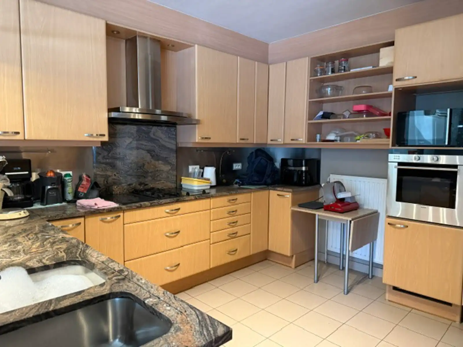 Te huur: Halfopen bungalow met tuin te Gijzegem foto 7