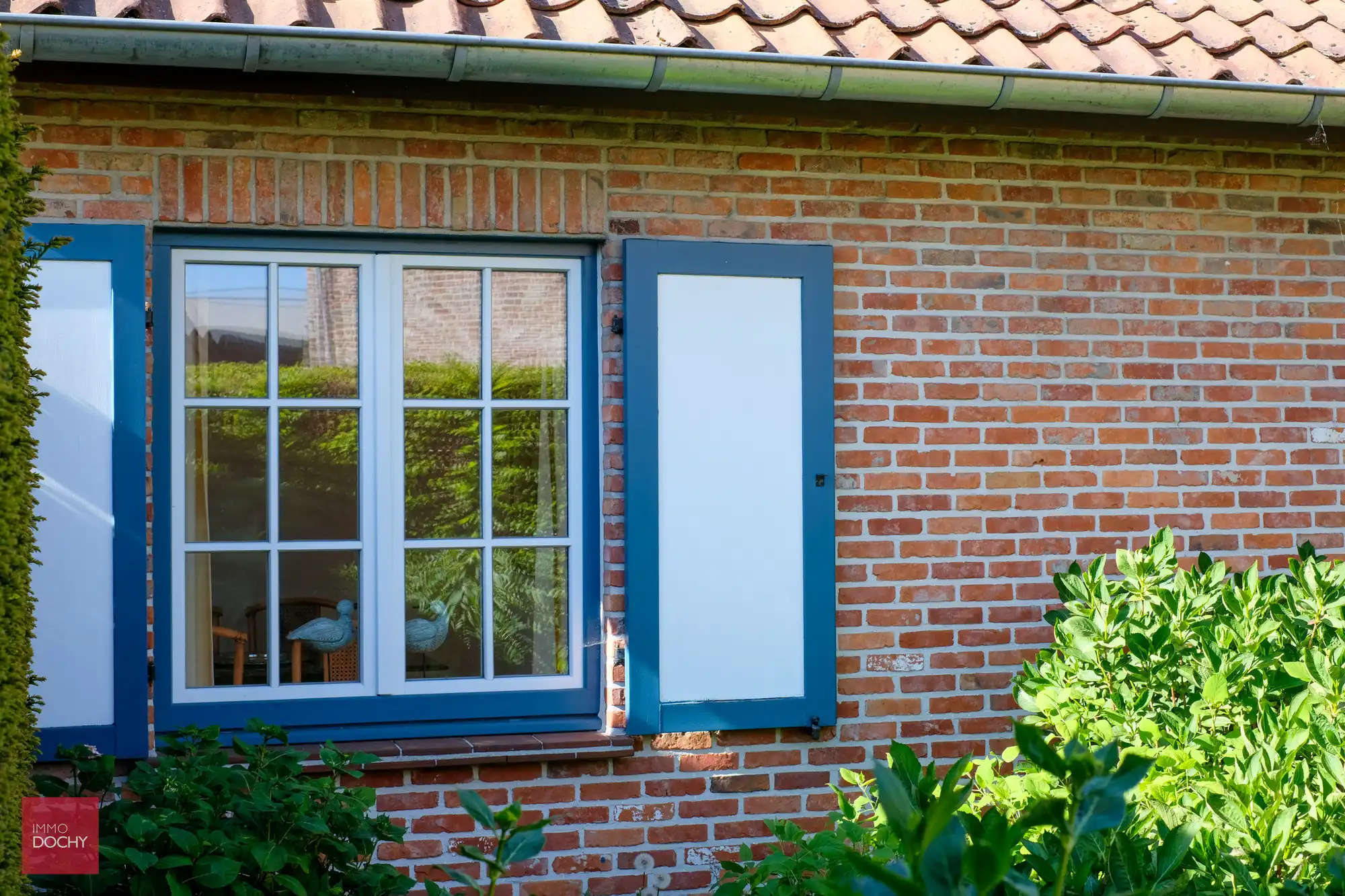 Zeer rustig en residentieel gelegen verzorgde villa foto 9