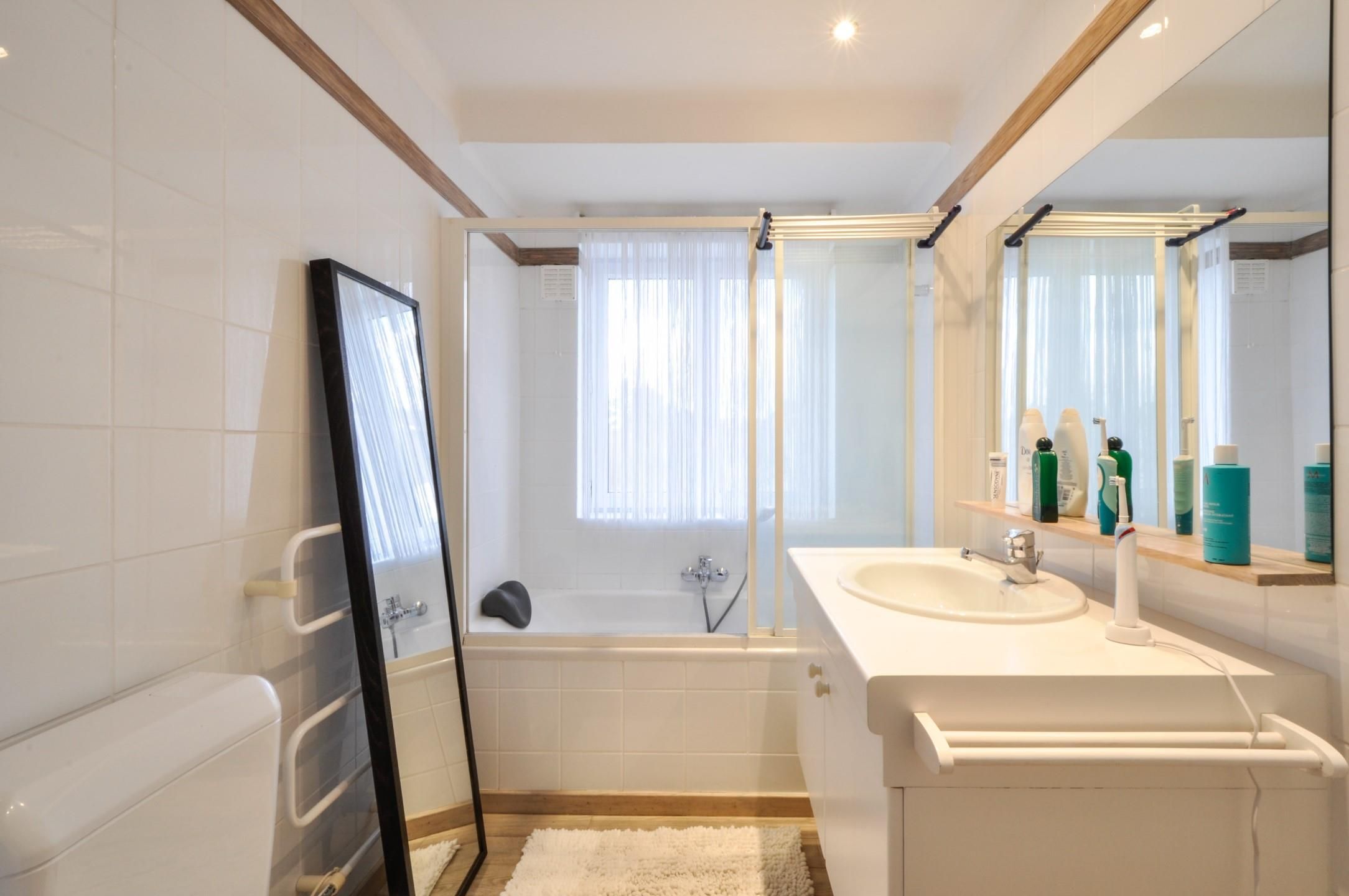 Charmante koppelvilla, gelegen op de Zoutelaan... foto 13