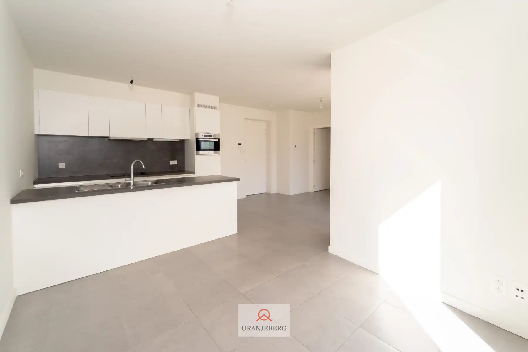 Nieuwbouw 2 slpk appartement vlakbij station Gent-Sint-Pieters foto 9