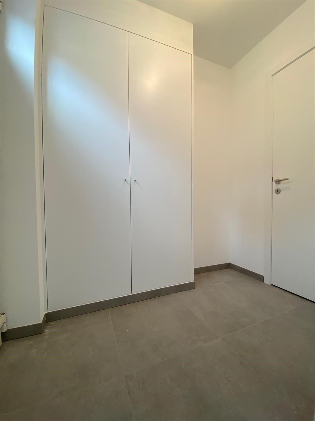 Woning met 4 slaapkamers en garage te Koekelare foto 3