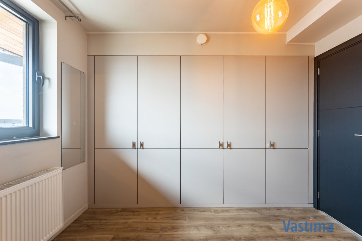 Penthouse met 2 terrassen met zicht over de skyline van Aalst foto 22