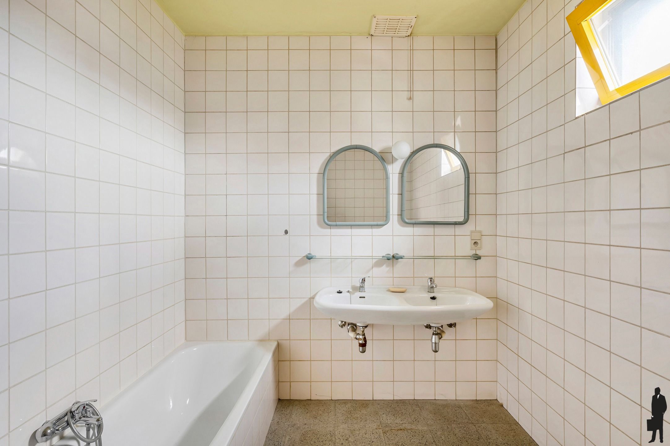 Ruim te renoveren appartement (152 m²) met uitzonderlijk potentieel foto 9