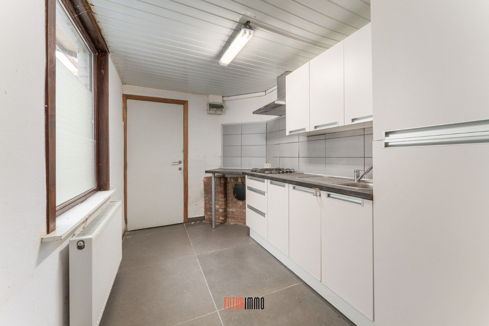 Te renoveren rijwoning nabij centrum foto 6