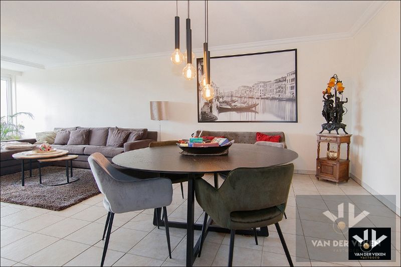 Ruim appartement met groen uitzicht te Hasselt foto 6