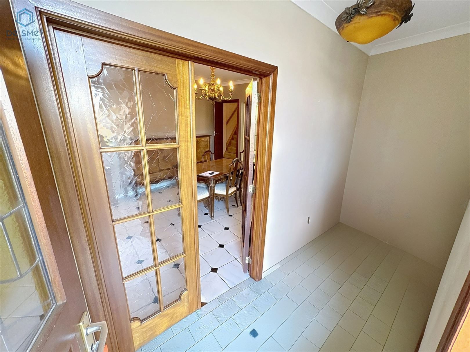 Instapklare Hoekwoning met 4 Slaapkamers Op Wandelafstand van het Centrum van Geraardsbergen! foto 2