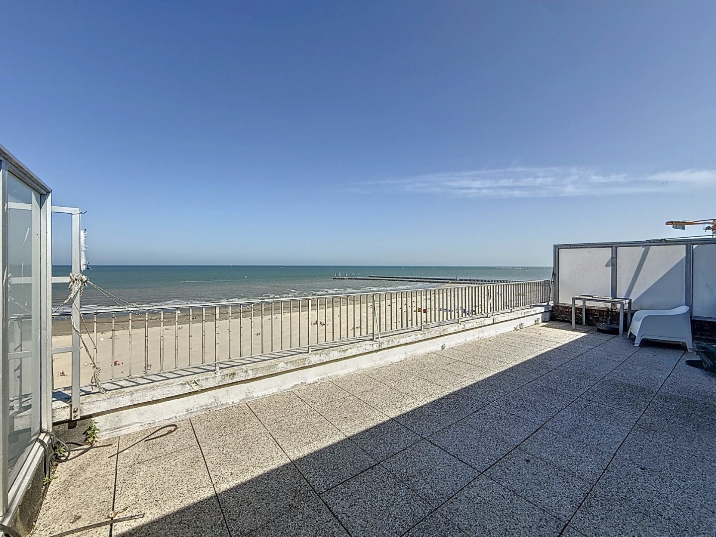 Penthouse met 2 slaapkamers met zeezicht en zicht op de pier te Nieuwpoort-Bad foto 12