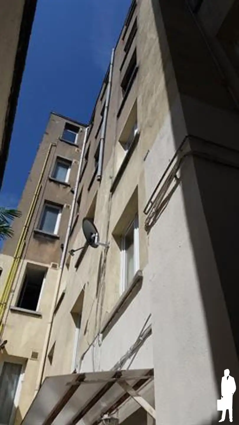 Volledig verhuurd opbrengsteigendom met 12 appartementen vergund, conform en uitstekend rendement foto 7